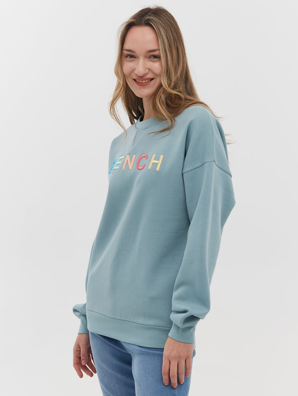 Daijah Chest Logo Crewneck -