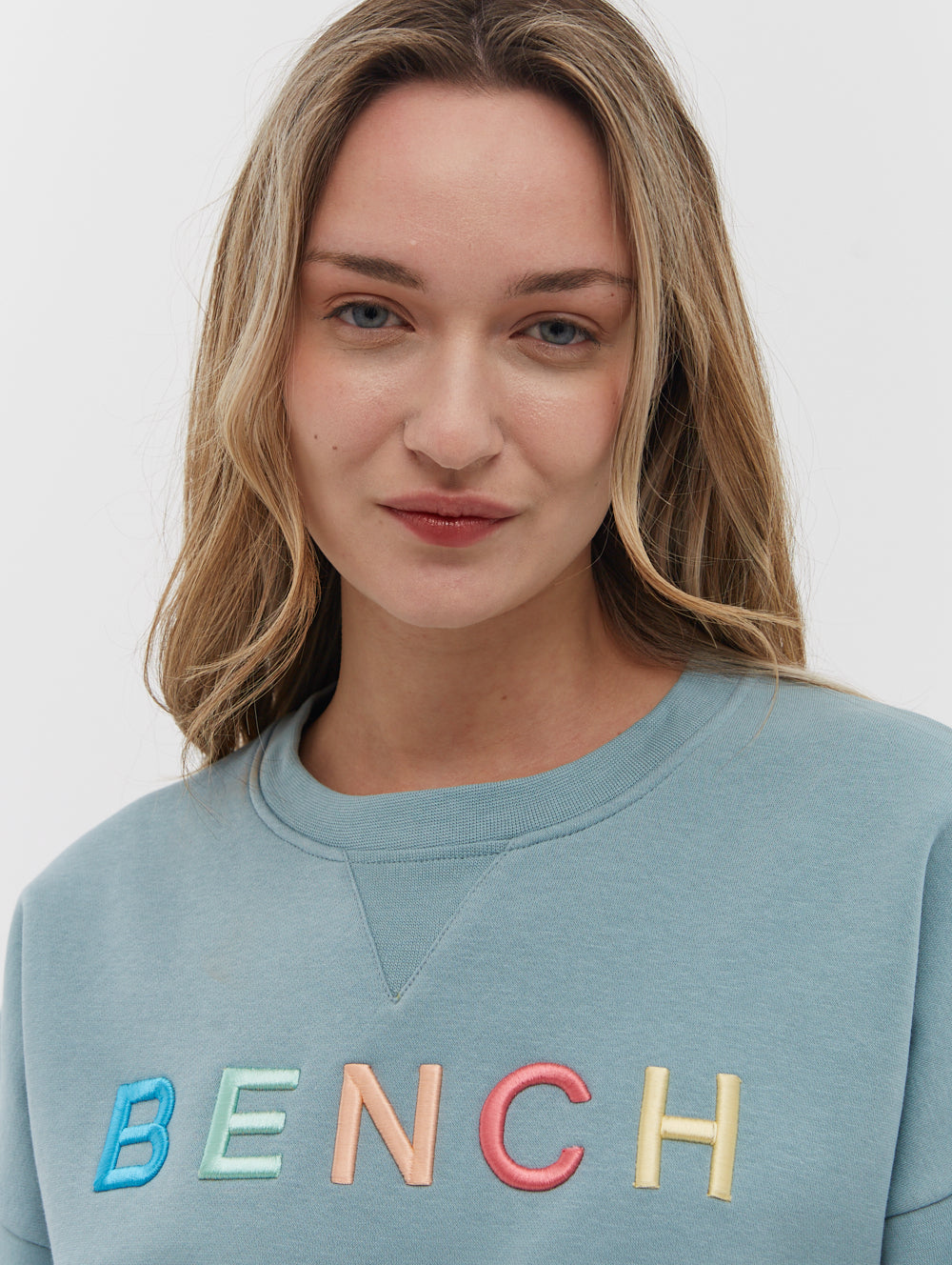 Daijah Chest Logo Crewneck -