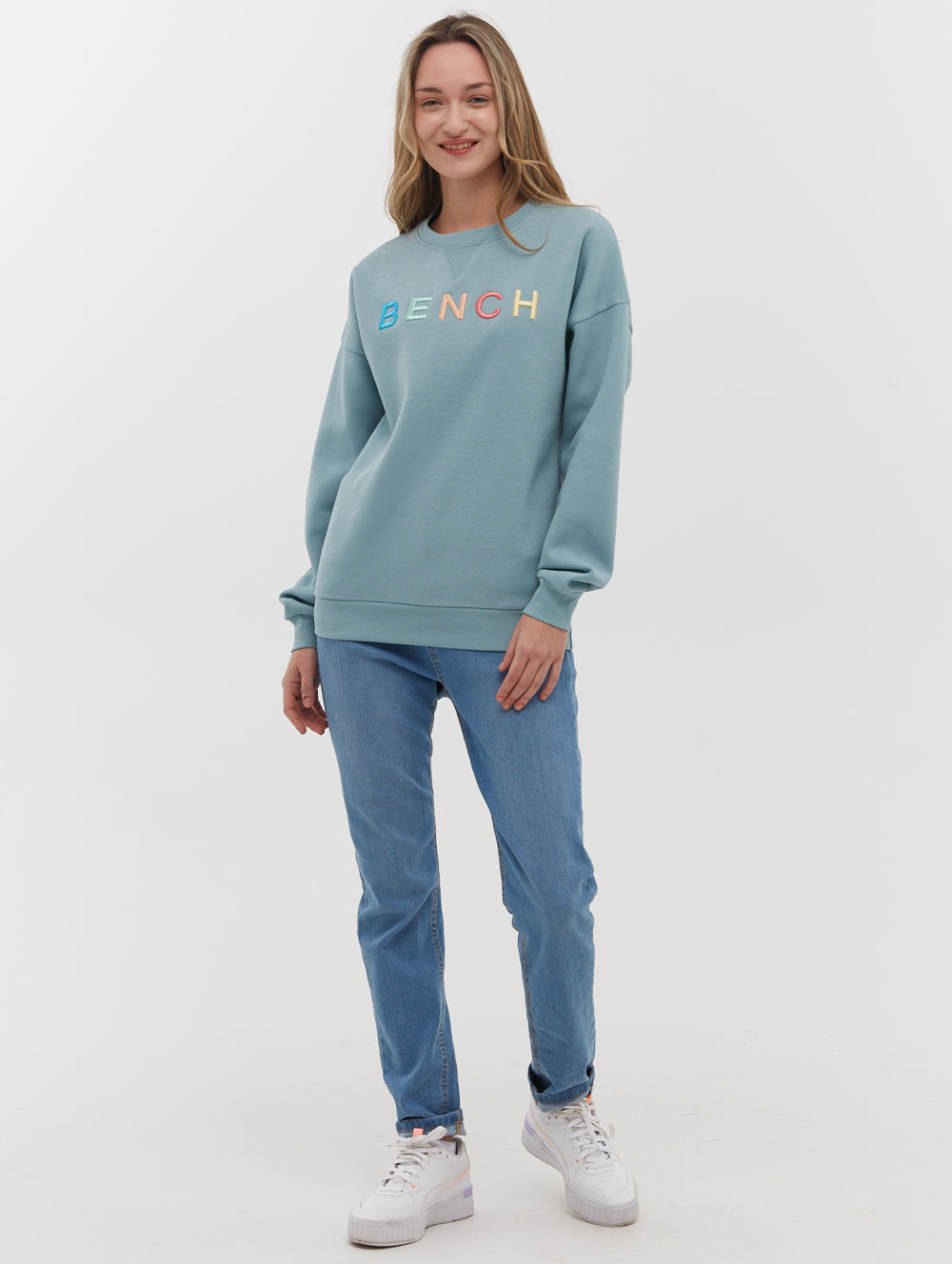 Daijah Chest Logo Crewneck -